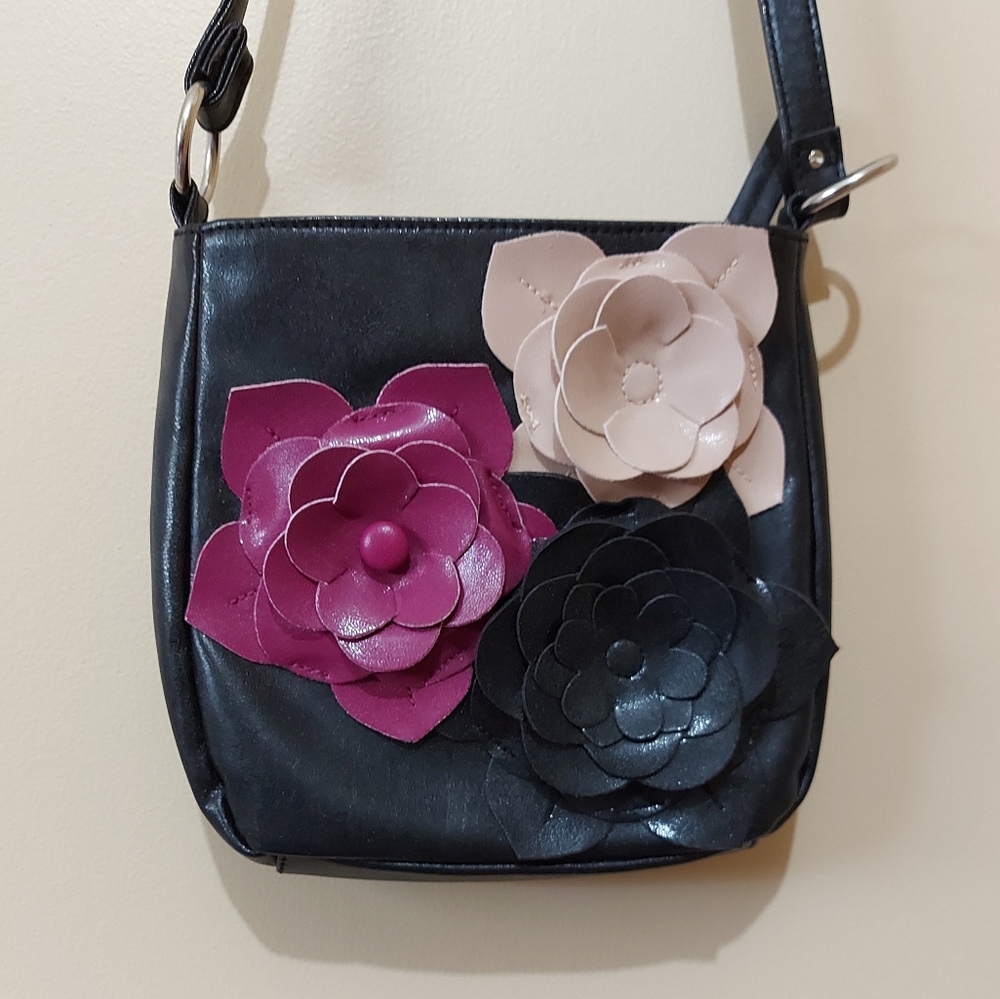 Steve Madden Black And Pink Flower Crossbody Purse
